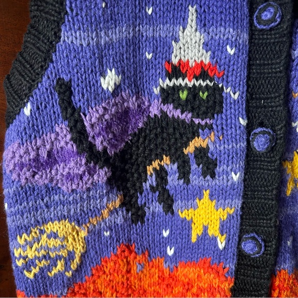 VNT 90s Tiara International Halloween Themed Sweater Vest: Size Petite Medium - Picture 3 of 7